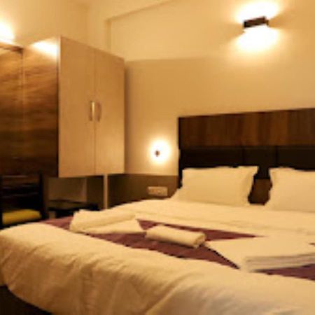 Lotus Lodge Kalmath Kankavali Екстер'єр фото