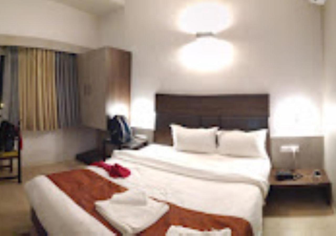 Lotus Lodge Kalmath Kankavali Екстер'єр фото